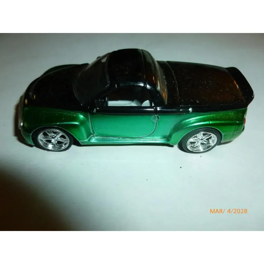 2006 1:64 ProMark Co. Badd Ride GM Fun Machine Pickup Truck Green‎ Black